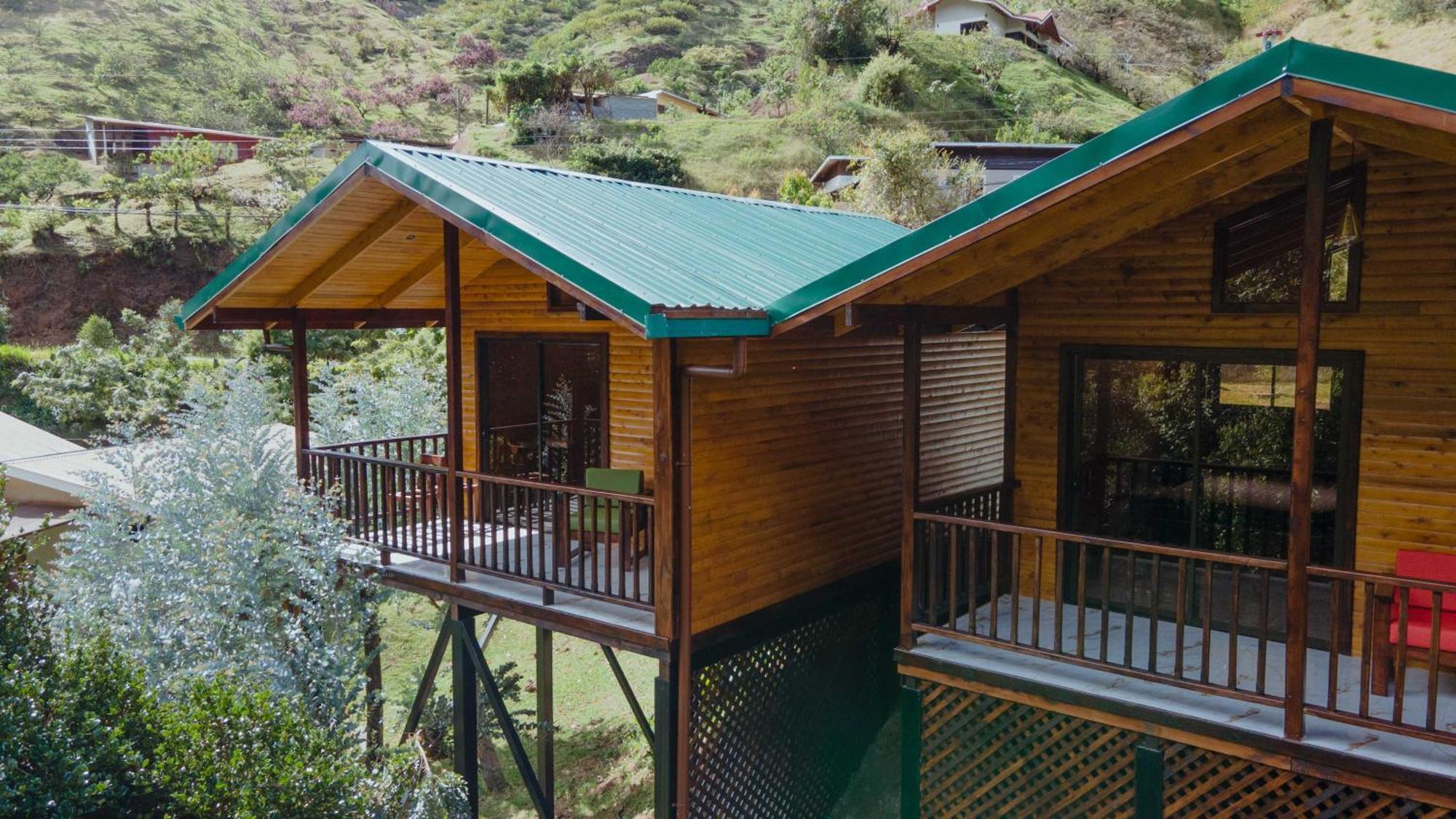 Cabinas El Quetzal San Gerardo de Dota Exterior foto
